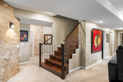 85 Sunset Way Se, Calgary, AB - Indoor Photo Showing Other Room