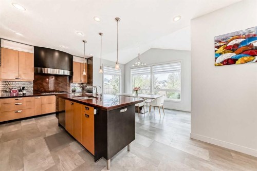 11 Cresthaven Bay Sw, Calgary, AB - Indoor Photo Showing Kitchen With Double Sink With Upgraded Kitchen
