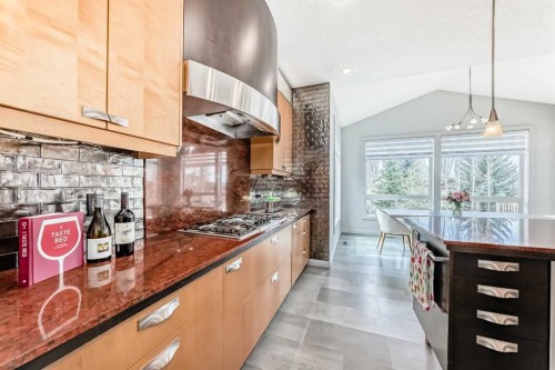 11 Cresthaven Bay Sw, Calgary, AB - Indoor Photo Showing Kitchen With Upgraded Kitchen