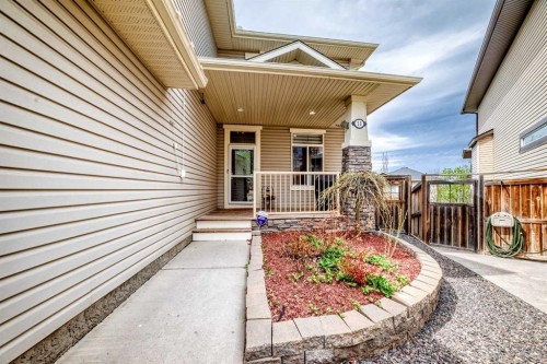11 Cresthaven Bay Sw, Calgary, AB - Outdoor With Deck Patio Veranda With Exterior