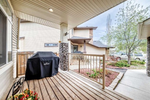 11 Cresthaven Bay Sw, Calgary, AB - Outdoor With Deck Patio Veranda With Exterior