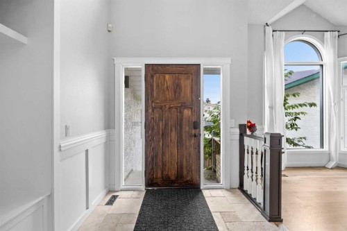 311 Hawkland Place Nw, Calgary, AB - Indoor Photo Showing Other Room