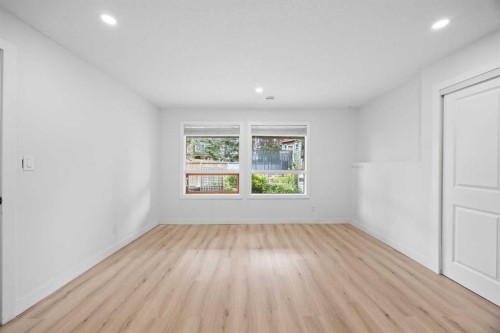 311 Hawkland Place Nw, Calgary, AB - Indoor Photo Showing Other Room