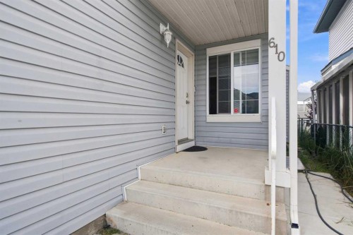 610 Saddlecreek Way Ne, Calgary, AB - Outdoor With Exterior