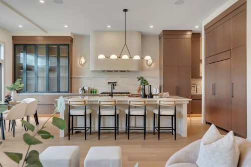 4110 18 Street Sw, Calgary, AB - Indoor