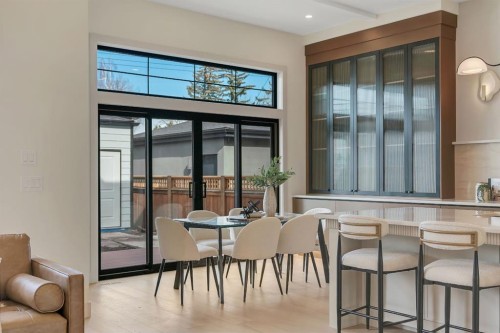 4110 18 Street Sw, Calgary, AB - Indoor Photo Showing Dining Room