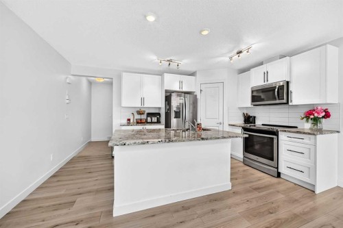 512 Sage Hill Grove Nw, Calgary, AB - Indoor Photo Showing Kitchen With Upgraded Kitchen