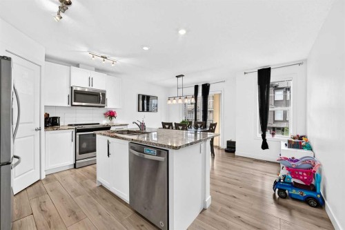 512 Sage Hill Grove Nw, Calgary, AB - Indoor Photo Showing Kitchen With Upgraded Kitchen