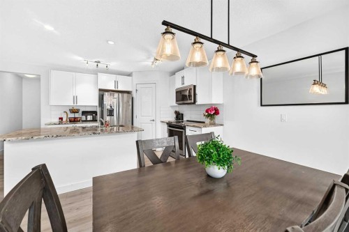 512 Sage Hill Grove Nw, Calgary, AB - Indoor