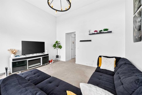 512 Sage Hill Grove Nw, Calgary, AB - Indoor
