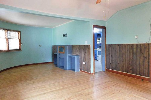 309 45 Avenue West, Claresholm, AB - Indoor Photo Showing Other Room
