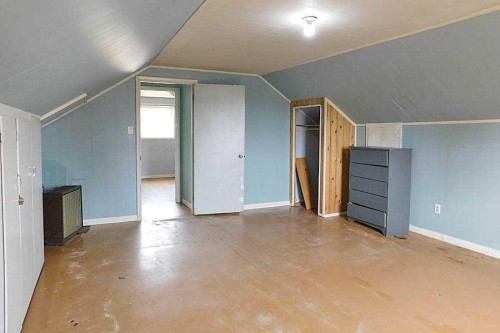 309 45 Avenue West, Claresholm, AB - Indoor Photo Showing Other Room