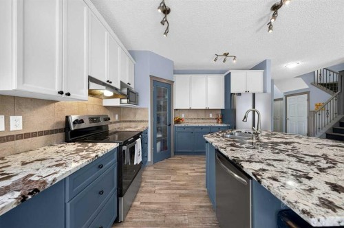 363 Evanston View Nw, Calgary, AB - Indoor Photo Showing Kitchen With Upgraded Kitchen