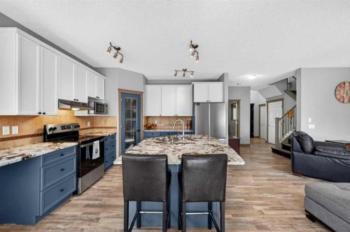 363 Evanston View Nw, Calgary, AB - Indoor Photo Showing Kitchen With Upgraded Kitchen