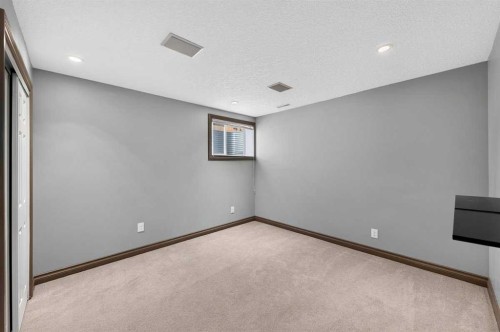 363 Evanston View Nw, Calgary, AB - Indoor Photo Showing Other Room