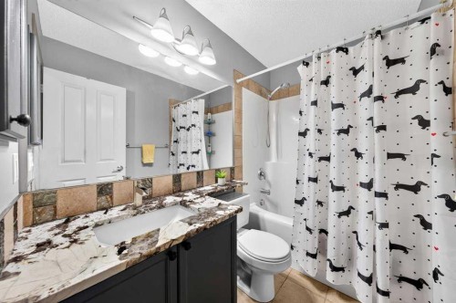 363 Evanston View Nw, Calgary, AB - Indoor Photo Showing Bathroom