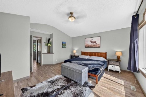 363 Evanston View Nw, Calgary, AB - Indoor Photo Showing Bedroom