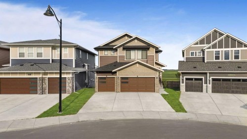 105 Homestead Crescent Ne, Calgary, AB - Outdoor With Facade