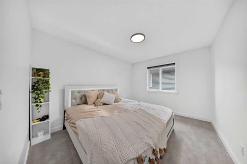 105 Homestead Crescent Ne, Calgary, AB - Indoor Photo Showing Bedroom