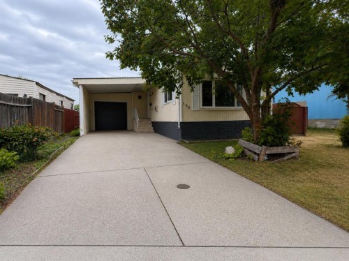 168 Huntwell Road Ne, Calgary, AB - Outdoor