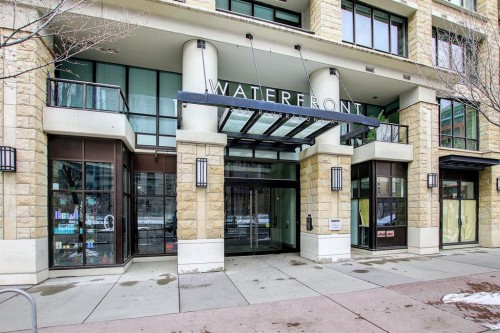 458-222 Riverfront Avenue SW Calgary, AB T2P 0X2