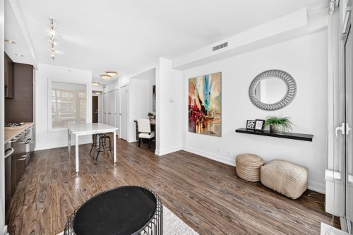 458-222 Riverfront Avenue Sw, Calgary, AB - Indoor