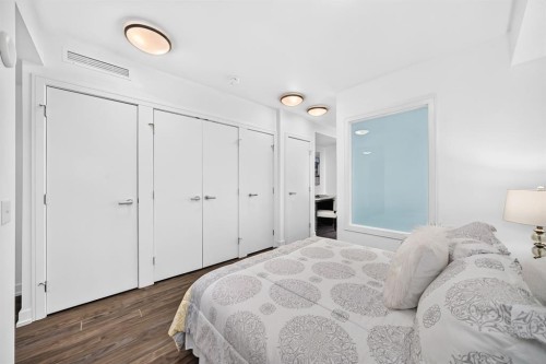 458-222 Riverfront Avenue Sw, Calgary, AB - Indoor Photo Showing Bedroom