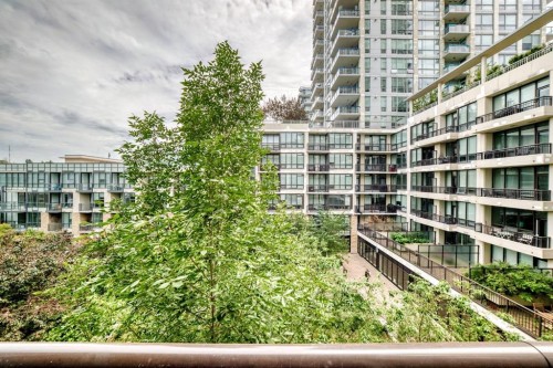 458-222 Riverfront Avenue Sw, Calgary, AB - Outdoor With Balcony