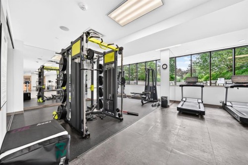 458-222 Riverfront Avenue Sw, Calgary, AB - Indoor Photo Showing Gym Room