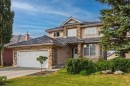 15 Royal Crest Terrace Nw, Calgary, AB  - Outdoor With Facade 