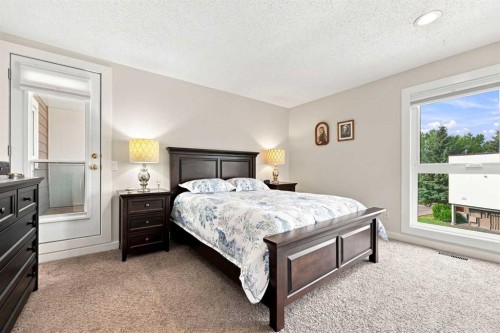 412-13104 Elbow Drive Sw, Calgary, AB - Indoor Photo Showing Bedroom