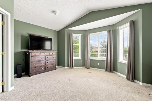 9216 Edgebrook Drive Nw, Calgary, AB - Indoor