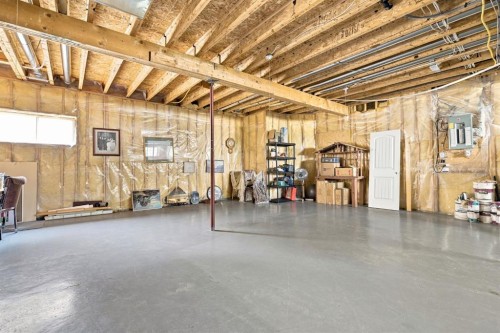 9216 Edgebrook Drive Nw, Calgary, AB - Indoor Photo Showing Basement