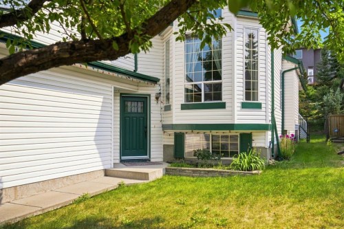 9216 Edgebrook Drive Nw, Calgary, AB - Outdoor