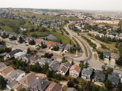 9216 Edgebrook Drive Nw, Calgary, AB - Outdoor With View