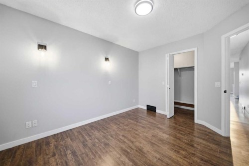 52 Erin Meadows Court Se, Calgary, AB - Indoor Photo Showing Other Room