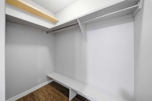 52 Erin Meadows Court Se, Calgary, AB - Indoor