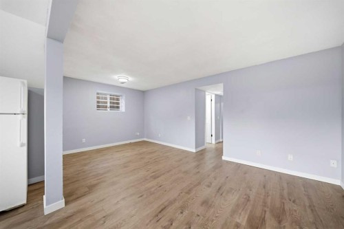 52 Erin Meadows Court Se, Calgary, AB - Indoor Photo Showing Other Room