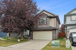 22 Somerside Crescent SW Calgary, AB T2V 5R4