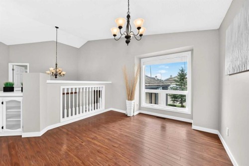 3569 Douglas Woods Heights Se, Calgary, AB - Indoor