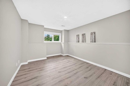 3569 Douglas Woods Heights Se, Calgary, AB - Indoor Photo Showing Other Room