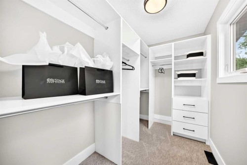 1635 32 Avenue Nw, Calgary, AB - Indoor