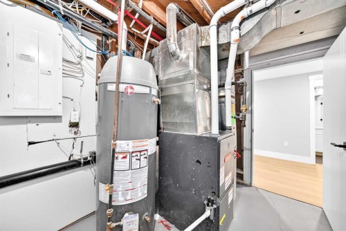 1635 32 Avenue Nw, Calgary, AB - Indoor Photo Showing Basement