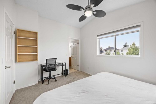 133 Applemead Close Se Close, Calgary, AB - Indoor Photo Showing Bedroom