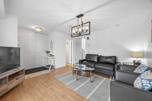 133 Applemead Close Se Close, Calgary, AB - Indoor Photo Showing Living Room