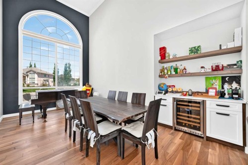 199 Hampstead Way Nw, Calgary, AB - Indoor Photo Showing Dining Room