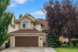 11 Tuscany Ridge Park NW Calgary, AB T3L 2H7