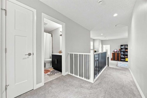 12 Masters Court Se, Calgary, AB - Indoor Photo Showing Other Room