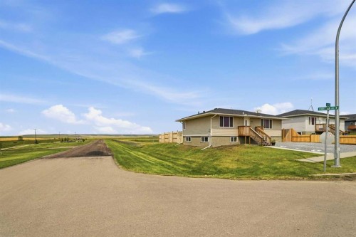 301 3Rd Street West, Standard, AB - Outdoor