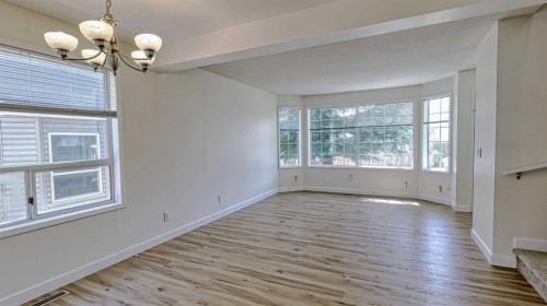 157 Harvest Gold Heights Ne, Calgary, AB - Indoor Photo Showing Other Room